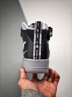 NIKE AIR FORCE 1 '07 LV8 UTILITY - loja online
