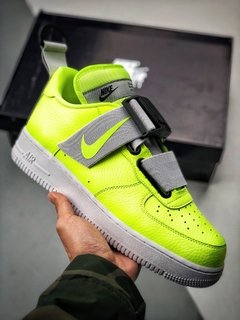NIKE AIR FORCE 1 UTILITY QS VOLT