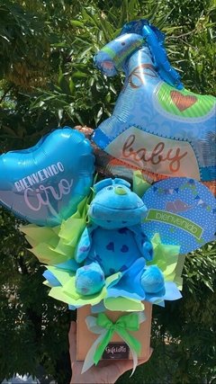 Detalle con Peluche y Globos de Aire.