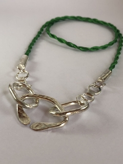 Collar Curva - Oleik