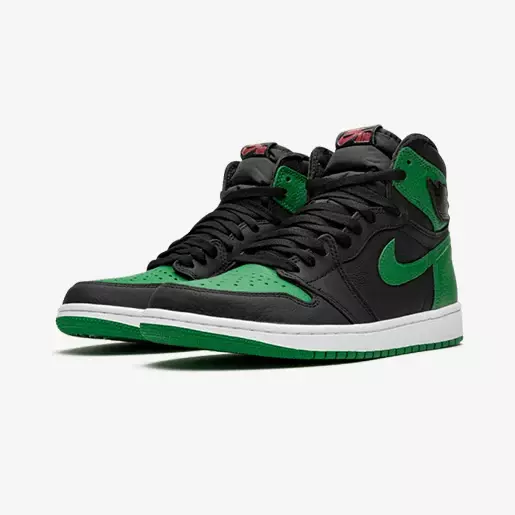 Tênis Air Jordan 1 High "Pine Green 2.0" na cor preto e verde disponível na Supernova Sneakers