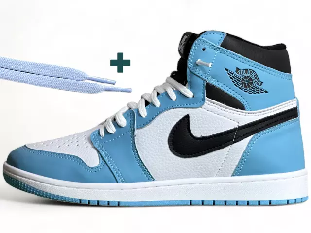 Tênis Air Jordan 1 High "OG University Blue" em azul claro e branco com detalhes em preto disponível na Supernova Sneakers